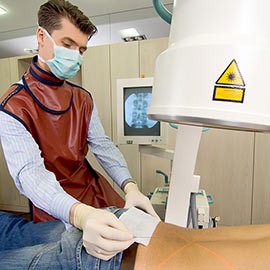 Hochwertige röntgengestützte Injektionstherapie an der Lendenwirbelsäule und an allen Gelenken